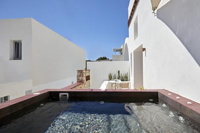 Domus Hestia Suites - Image 3