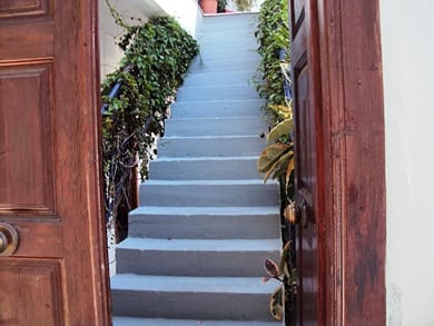 Douskos Uptown Living Hydra - Image 4