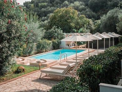 Dracos Hotel - Image 6