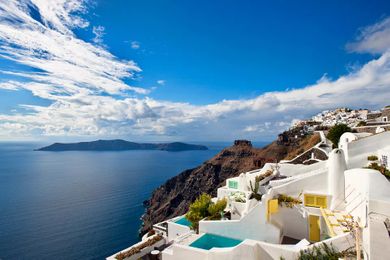 Dreams Luxury Suites Santorini - Image 3
