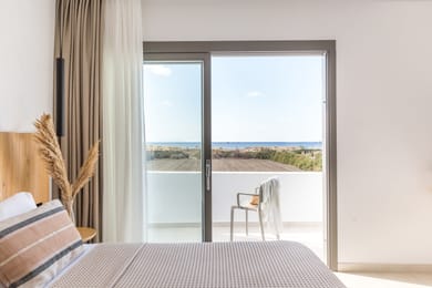 2 Bedroom Sea View Deluxe Suite with Private Pool