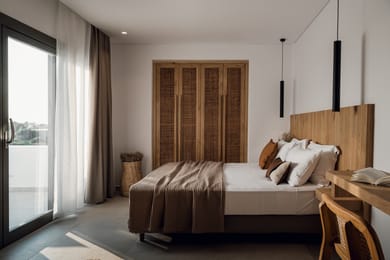 Deluxe Sea View Suite