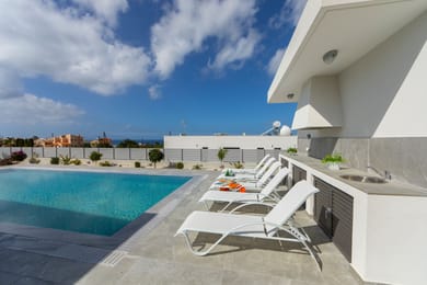 Villa Adaris | Five Bedroom Villa with Private Swimming Pool
