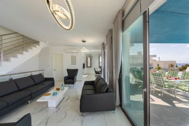 Villa Aldebaran | Five Bedroom Villa with Private Swimming Pool