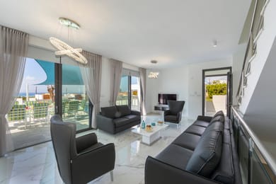 Villa Aldebaran | Five Bedroom Villa with Private Swimming Pool