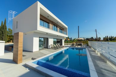 Villa Andre | Three Bedroom Villa with Private Swimming Pool