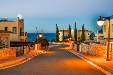 Villa Prengos | Three Bedroom Villa with Private Swimming Pool