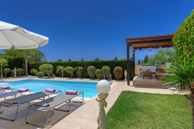 Villa Shanta | Three Bedroom Villa with Private Swimming Pool