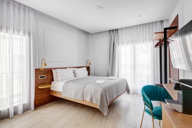 Vistelle (Private Balconies & Ermoupolis views)