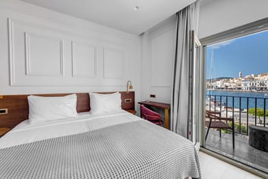 Eclectic Syros - Image 2