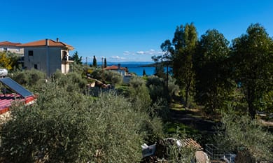 Effie's Maisonette with Detached Studio - Image 5