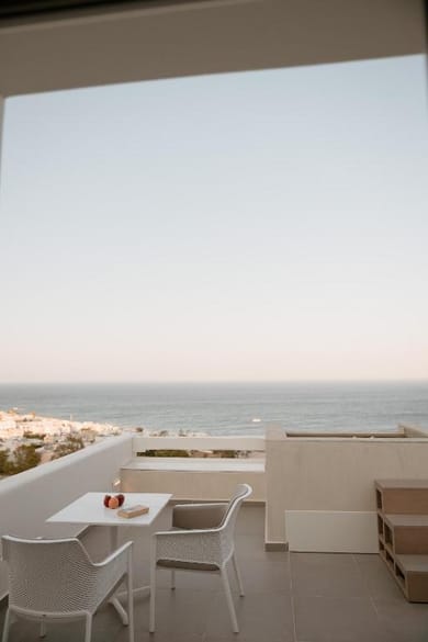 Superior Suite with Sea View & Outdoor Hot Tub