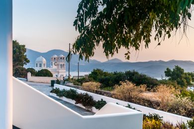 Eiriana Luxury Suites - Image 4