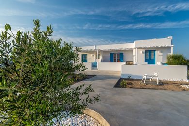 Eiriana Suites - Image 6