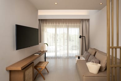 Duplex Family Suite - Pool View