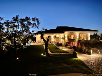 Elaia Grove - Image 3