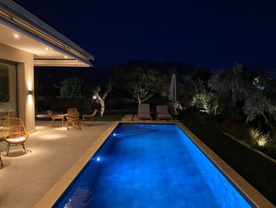 Elaia Grove - Image 5