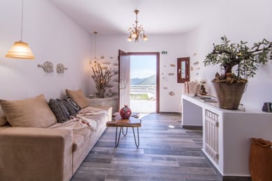 Emery Suite