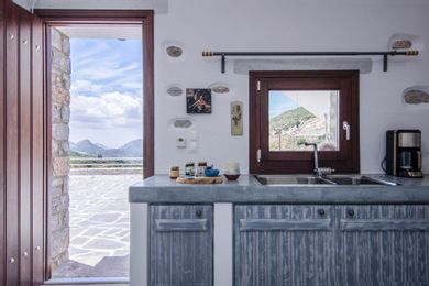 Zas (Zeus) Cave Suite