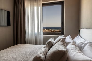 Carven 2 Bedroom Suite | Sea View