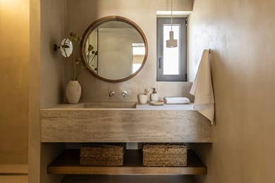 Elea Luxury Suites - Image 4