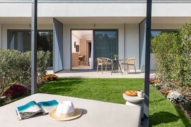Executive Twin Private Garden