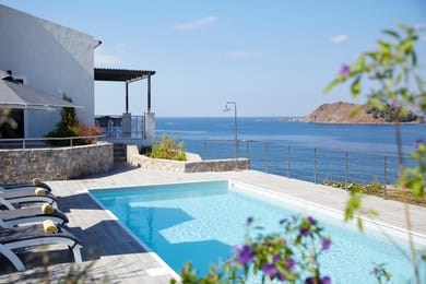 Superior Seafront Villa with Private Pool