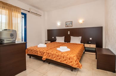 Elena Hotel - Image 7