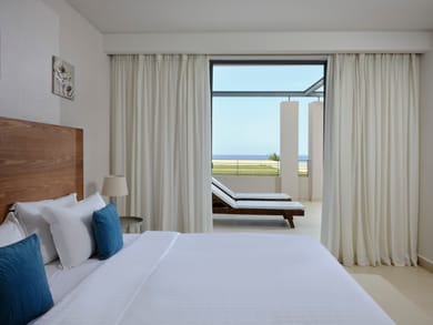 One Bedroom Suite Sea View