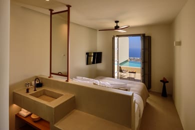 Executive 2 Bedroom Villa with Heated Pool and Sea View