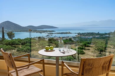 Junior Suite with Panoramic Sea View and shared pool