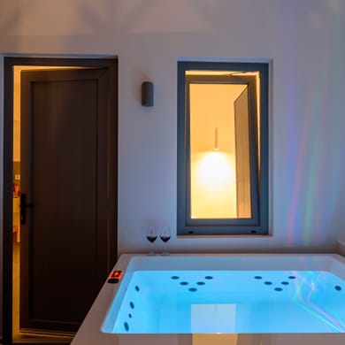 Elia Caldera Suites - Image 6