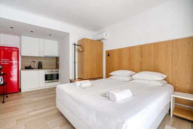 Deluxe Double Room D1