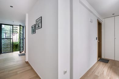 Elia Kolonaki Luxury Apartments - Image 4