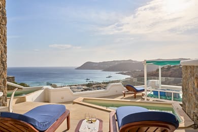 Deluxe Double Sea View Suite with shared outdoor Spa