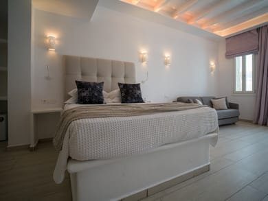 ELEGANT Sea view Suite :2 Bedroom with Sharing Pool