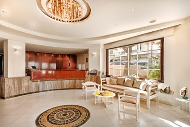 Elina Hotel - Image 7