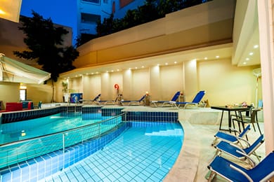 Elina Hotel - Image 4