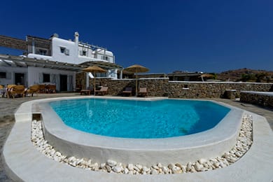 Villa Alkmini