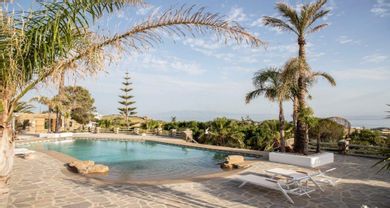 Villa Almyra