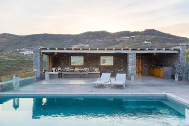 Villa Illusion