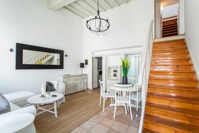 Villa Mathew
