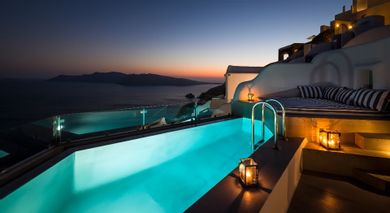 Premier Suite with Private Heated Outdoor Pool & Caldera Sea View