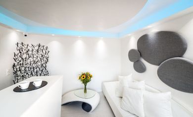 Elite Suites Oia - Image 2