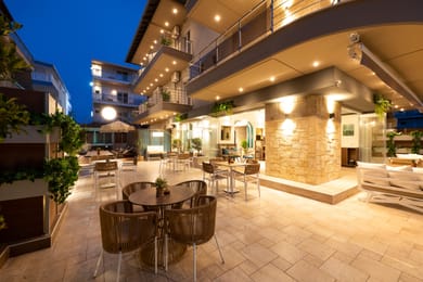 ELLE Rooms & Suites - Image 4