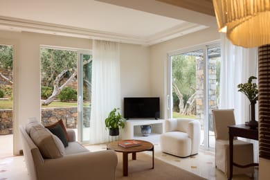 One Bedroom Deluxe Suite