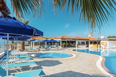 Elvita Beach - Image 2