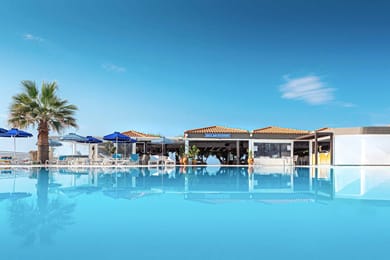 Elvita Beach - Image 3