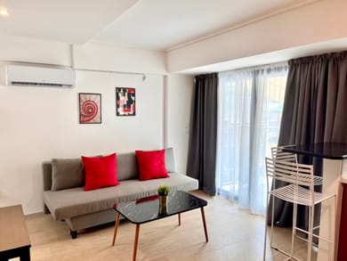 One Bedroom Apartment split level [36m2]-6th Floor