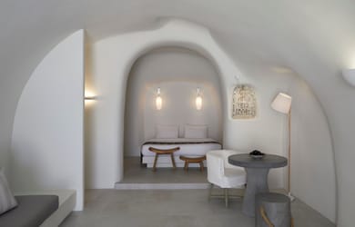 Executive One-Bedroom Cave Suite